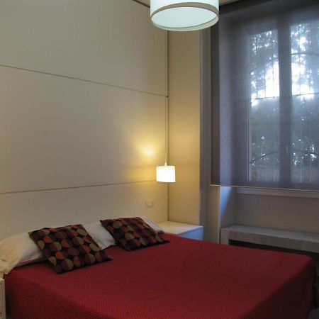 Dea Roma Inn Экстерьер фото