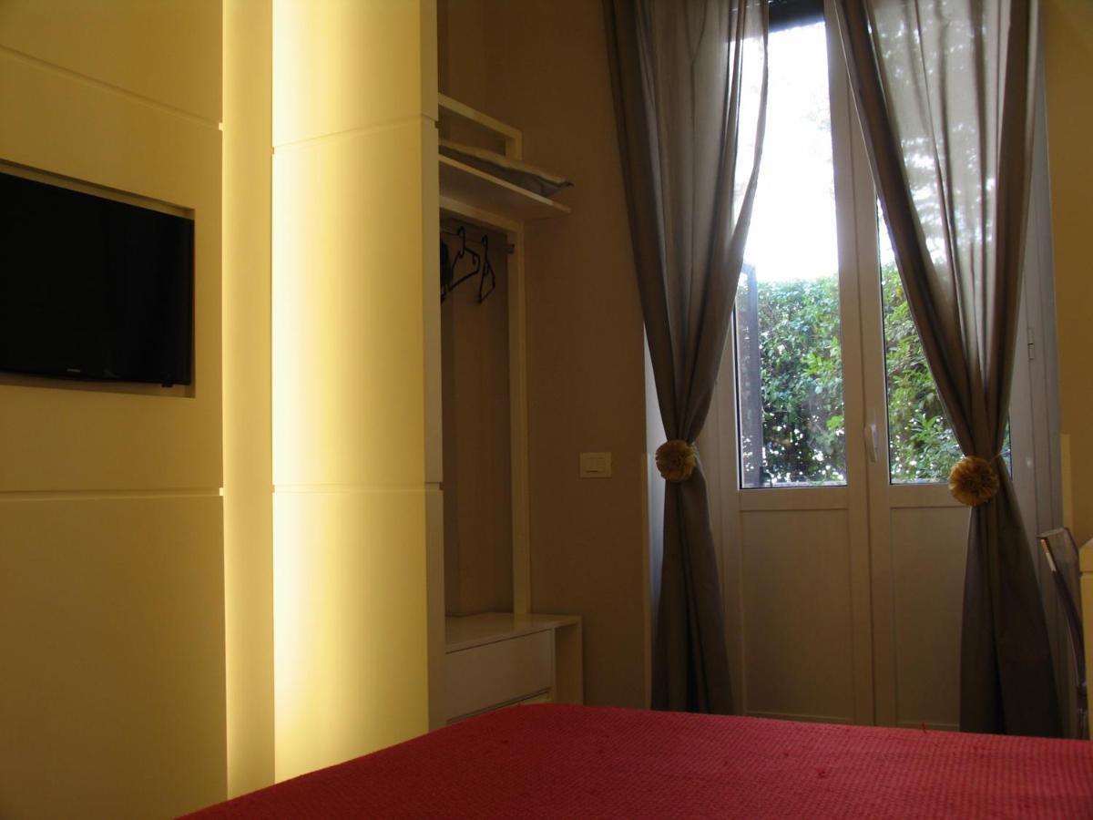 Dea Roma Inn Экстерьер фото